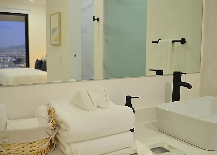 Luxury 2 Bed Heart Of Cabo Oview Pedregal 802 Apartment Cabo San Lucas