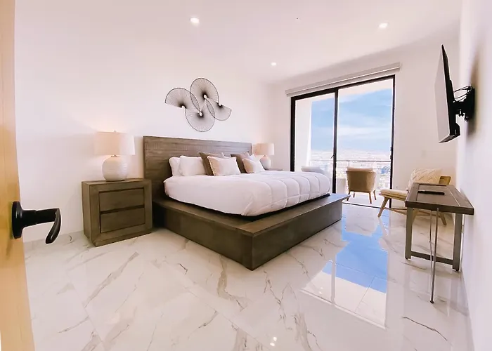 Luxury 2 Bed Heart Of Cabo Oview Pedregal 802 *