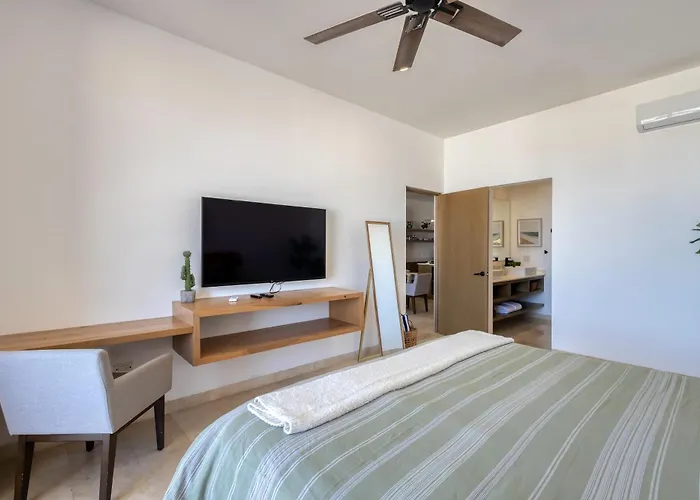 Luxury 2 Bed Heart Of Cabo Oview Pedregal 802 Cabo San Lucas
