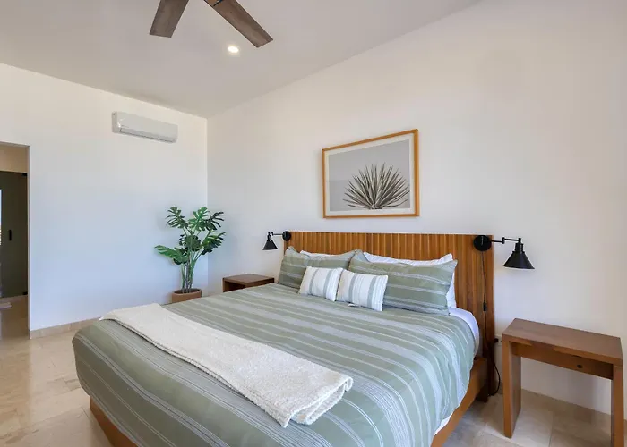 Luxury 2 Bed Heart Of Cabo Oview Pedregal 802 Apartment